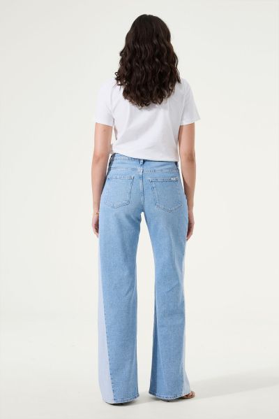 Women's high-waisted jeans with contrast trim GARCIA (SKU) 8808