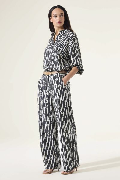 Елегантен панталон с черно-бял принт и висока талия GARCIA (SKU) N260310