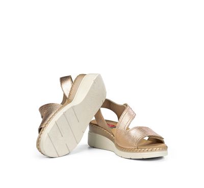 Платформени сандали: стил и комфорт!FLUCHOS (SKU)2137