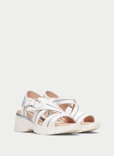 White women's platform sandals - Everyday comfort HISPANITAS (SKU)264570