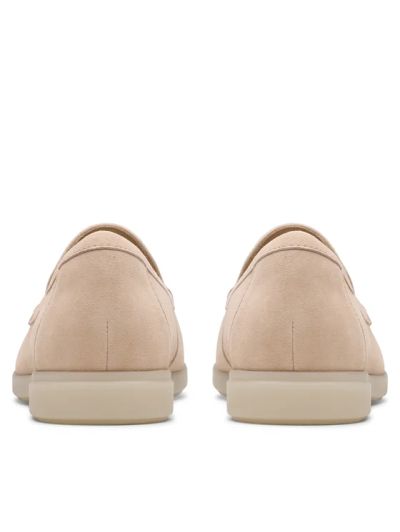 Beige loafers – style and comfort for every step!CLARKS (SKU)26181453