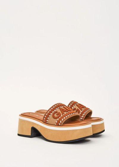 Кафяви дамски чехли на платформа - елегантно удобство GAUDI (SKU) V6365090