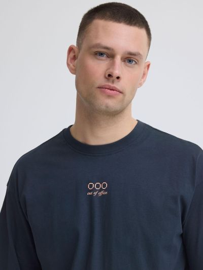 Мъжка тениска с принт на гърба - стил и комфорт BLEND (SKU) 20720618