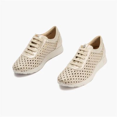 Бежови перфорирани дамски обувки - удобство и стил!PITILLOS (SKU)11101