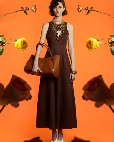 Стилна миди рокля - елегантност и комфорт в едно ACCESS FASHION (SKU) 3360