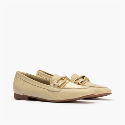 Beige women's low-heeled loafers - elegant and comfortable!PITILLOS (SKU)11140
