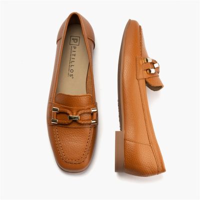 Brown women's low-heeled loafers - elegance and comfort!PITILLOS (SKU)11140.
