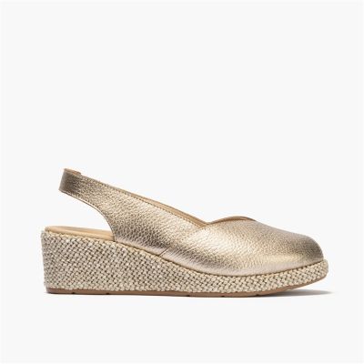 Golden summer sandals on a platform - style and comfort!PITILLOS (SKU)11300,