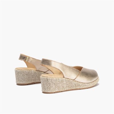 Golden summer sandals on a platform - style and comfort!PITILLOS (SKU)11300,