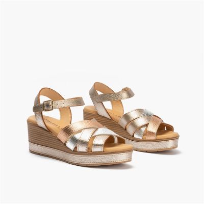Women's golden platform sandal PITILLOS (SKU)11281
