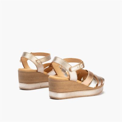 Women's golden platform sandal PITILLOS (SKU)11281