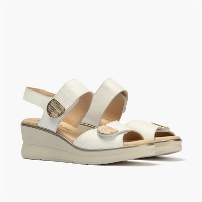 Бели сандали на платформа - елегантност и комфорт!PITILLOS (SKU)11064