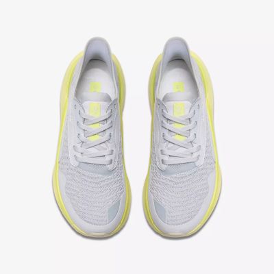 Сиви дамски маратонки с жълта подметка - Спортен стил CLARKS (SKU)26184590