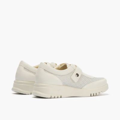 White women's shoes with velcro - Everyday comfort!PITILLOS (SKU)20303