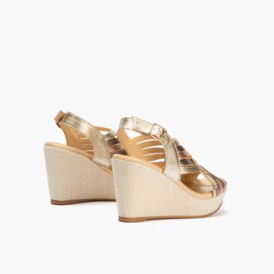Златисти сандали на платформа - стил и комфорт!PITILLOS (SKU)30205