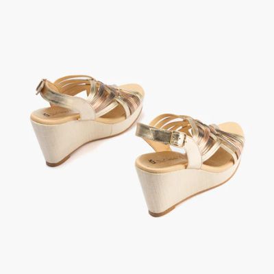 Златисти сандали на платформа - стил и комфорт!PITILLOS (SKU)30205