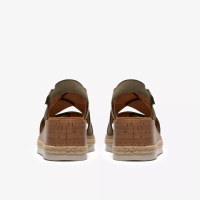 Green platform sandals - style and comfort! CLARKS (SKU) 26185955