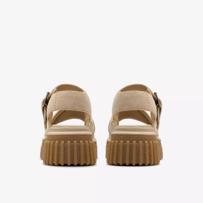 CLARKS Beige Women's Casual Sandals (SKU)26181202