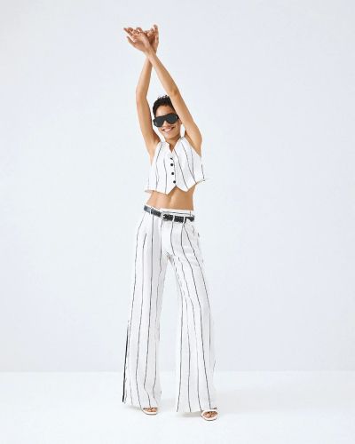 Къс Дамски Елек с Кръстосан Гръб - Стилен и Удобен ACCESS FASHION (SKU) 2179