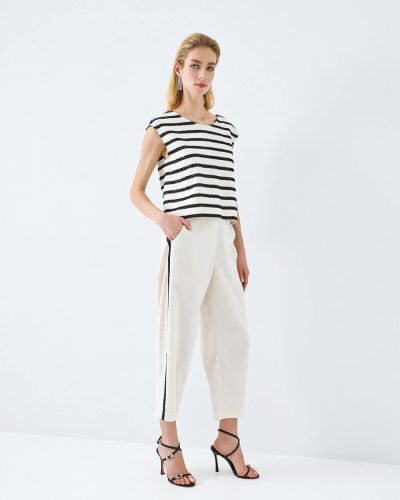 Women's trousers with contrasting trim ACCESS FASHION (SKU) 5057