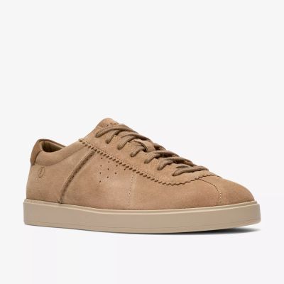 Men's casual sneaker in a brown-beige combination, stylish, comfortable, modern.CLARKS (SKU)26186194