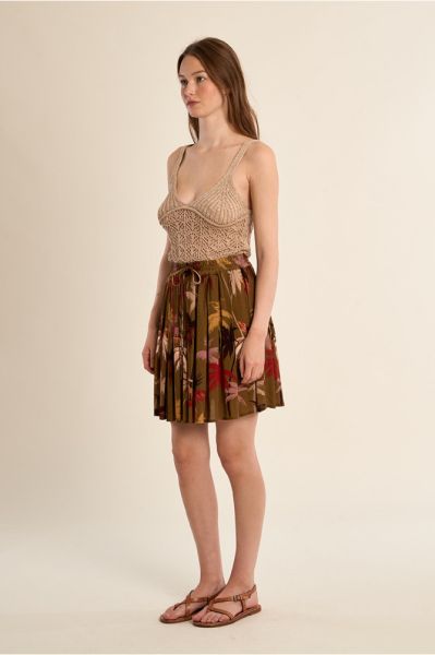 Дамска къса плисирана пола - стил, комфорт и свежест MOLLY BRACKEN (SKU) T2210EE