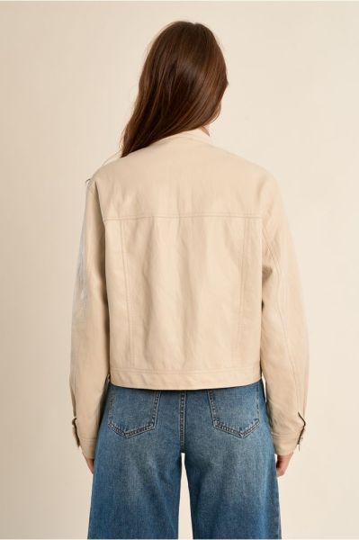 Дамско кожено яке - перфектен комфорт за всеки ден MOLLY BRACKEN (SKU) HAF102EP