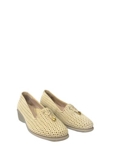 Women's Elegant and Casual Shoes from Beige Suede – Style and Comfort RELAX ANATOMIC (SKU)4229