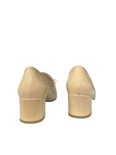 Дамски елегантни бежови обувки на ток - стил, комфорт и класа веднага!RELAX ANATOMIC (SKU)40048