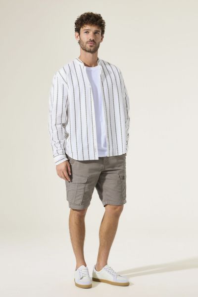 Men's shirt made of 100% cotton, Relaxed cut - style and comfort GARCIA (SKU) P261280