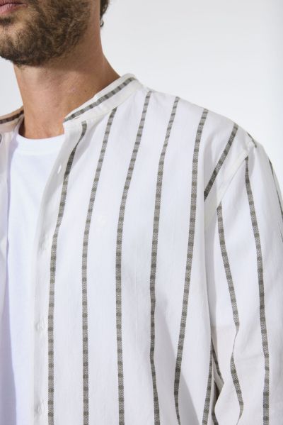 Men's shirt made of 100% cotton, Relaxed cut - style and comfort GARCIA (SKU) P261280