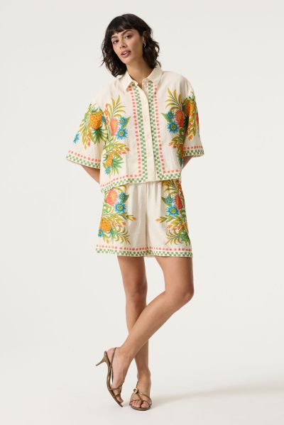 Women's viscose shorts with airy floral summer print GARCIA (SKU) Q260146