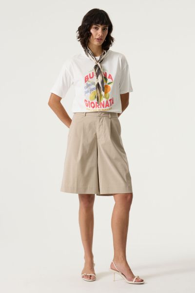 Women's stylish high-waisted shorts in sand color GARCIA (SKU) Q260143