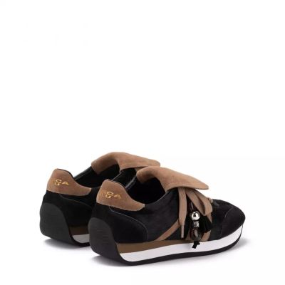 Модерни и комфортни дамски черни сникърси с  косъм!TOSCA BLU (SKU)2604S064 