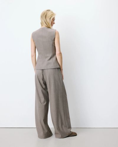 Women's elegant fitted vest Aristide striped - Perfect choice for a stylish lady GRACE&MILA (SKU) 111018