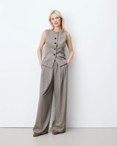 Women's elegant fitted vest Aristide striped - Perfect choice for a stylish lady GRACE&MILA (SKU) 111018