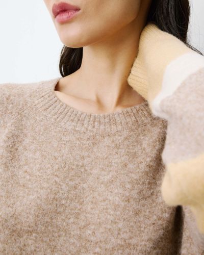 Women's sweater Sable made of acrylic and wool - warm, soft, comfortable and fashionable GRACE&MILA (SKU) 17042