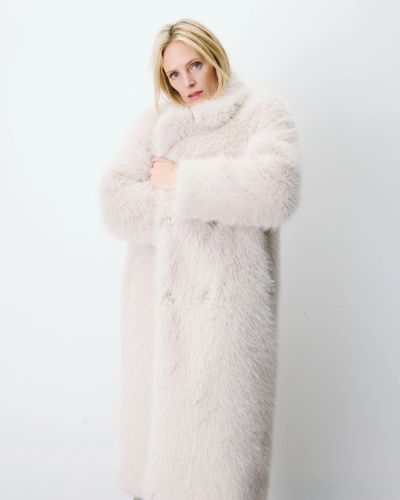 Women's long fur coat - elegant, warm and stylish for the cold winter GARACE&MILA (SKU) 19018