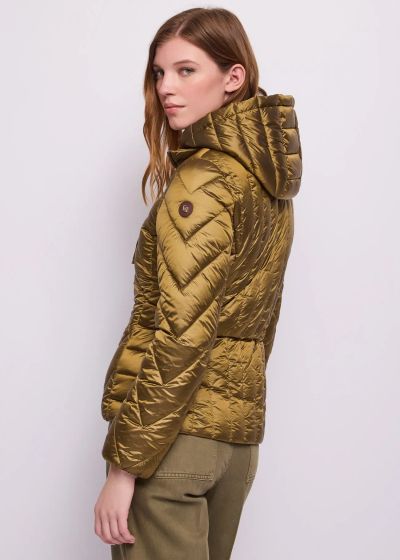 Women's lightweight green down jacket with hood – comfort and style GAUDI (SKU) 621BD35010