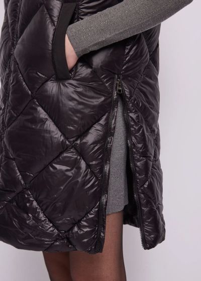 Women's black quilted vest – everyday comfort and style GAUDI (SKU) 621BD35004