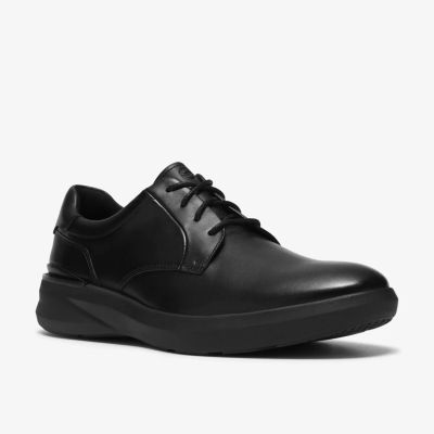 Мъжки черни обувки със система CODE за ежедневен комфорт и стил.CLARKS (SKU)26328622