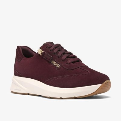 Дамски олекотени спортни маратонки бордо - комфорт и стил за всеки ден!CLARKS (SKU)26327889