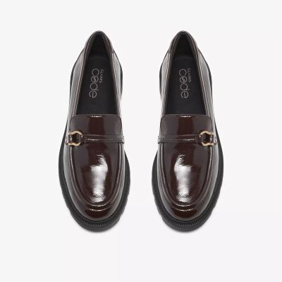 Elegant women's burgundy patent leather loafers – style, comfort, and class for your look. CLARKS (SKU) 26327161