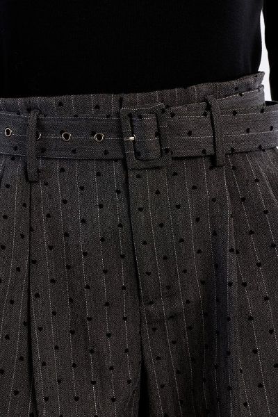 Women's high-waisted shorts with a belt – elegant and stylish MOLLY BRACKEN (SKU) TL445EN
