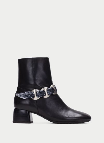 Elegant black women's mid-heel ankle boots with a bow – style and comfort! HISPANITAS (SKU) 265196