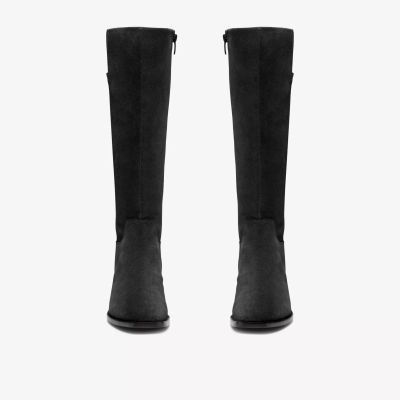 Women's classic black mid-heel boots – comfort and timeless elegance. CLARKS (SKU) 26320243