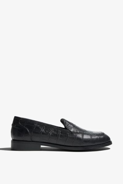 Elegant Women’s Autumn Loafers in Black – Stylish, Comfortable, Casual! REGARDE LE CIEL (SKU) ETTA02.