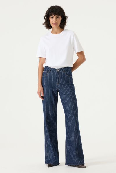 Celia Women’s High-Waisted Jeans – Elegant, Modern, and Comfortable – GARCIA (SKU) 249-7056