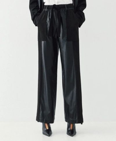 Women’s wide-leg trousers – a luxurious blend of eco-leather and soft suede for style and comfort. ACCESS FASHION (SKU) 5048